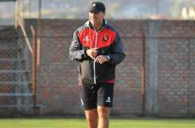 La Federación Colombiana de Fútbol (FCF) oficializó el nombramiento de Néstor Lorenzo como nuevo técnico de la Selección de Fútb