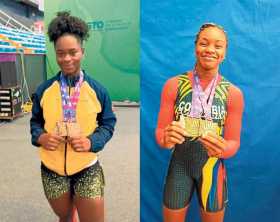 La pesista Ingrid Segura, de 15 años, radicada desde hace tres años en Manizales y que compite a nombre de Caldas, se trajo tres