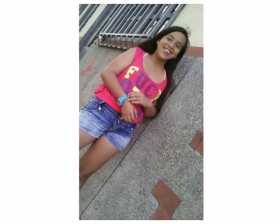 La imagen de la menor se publica con la autorización de los padres. 