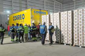 Foto | EFE | LA PATRIA  Desde el viernes se dispuso la distribución de los materiales para el acto electoral.