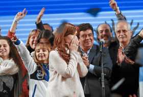 Foto | EFE | LA PATRIA La expresidenta argentina Cristina Fernández de Kirchner, candidata a senadora por Unidad Ciudadana, vio 