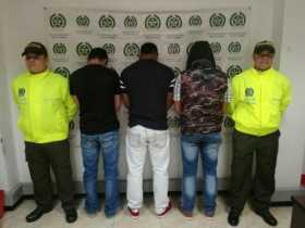 Tres de los cinco capturados.