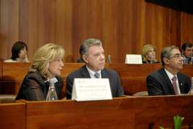 El presidente, Juan Manuel Santos, junto con la presidenta del Consejo Superior de la Judicatura, Martha Lucía Olano de Noguera,