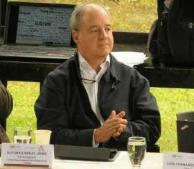 Alfonso Ángel Uribe. 