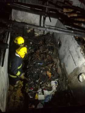 Un corto en la red eléctrica habría ocasionado el incendio de la tarde del jueves en el barrio Juan XXIII.