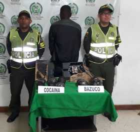 En el bafle camufló los estupefacientes.