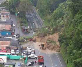 Deslizamiento en la vía Panamericana. 