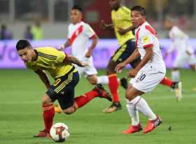 Termina el primer tiempo sin goles entre Perú y Colombia