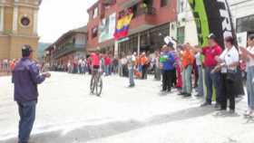 Un santarrosano manda en la Vuelta a San Félix