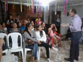 En Anserma: Lleva la escuela a tu hogar