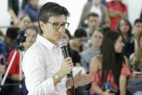 Claudia López, senadora y candidata presidencial de la Alianza Verde, quien habló ayer de educación en la Universidad de Manizal