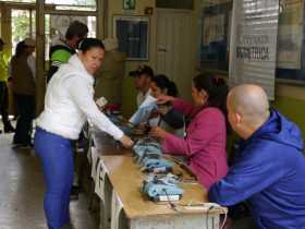 Avanza jornada de la elección revocatoria en Villamaría 