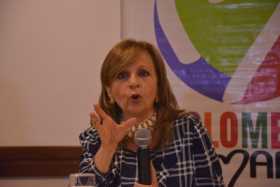 Ángela María Robledo, fórmula de Petro, llama a hacer alianza