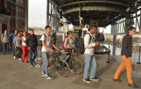 Un día en calma, menos carros y muchos buses