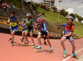 El patinaje caldense celebra la construcción de un escenario reglamentario y así proyectar más deportistas, como sucede en los J