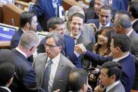 Foto | Colprensa | LA PATRIA  Alberto Carrasquilla, ministro de Hacienda, logró que el Congreso avalará la reforma tributaria, a