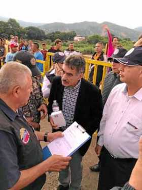 Expulsión del ciudadano venezolano Carlos Manuel Pino García por Migración Colombia en Cúcuta, frontera con Venezuela.