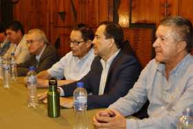 Llamado a la unidad, en oficialización de precandidatura del conservador Jorge Hernán Yepes Alzate