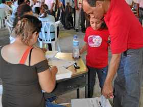 Foto | Colprensa | LA PATRIA  Los expertos aseguran que la Registraduría necesita tener claro el número de electores que hay en 