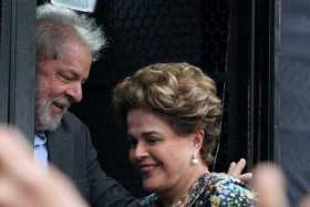 Los expresidentes brasileños Luiz Inácio Lula da Silva y Dilma Rousseff.