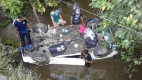 El carro accidentado en La Dorada quedó con las llantas hacía arriba.