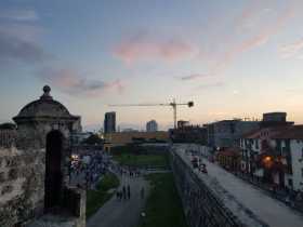 Unos 100 edificios en Cartagena están en riesgo