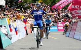 Un francés dio el primer golpe