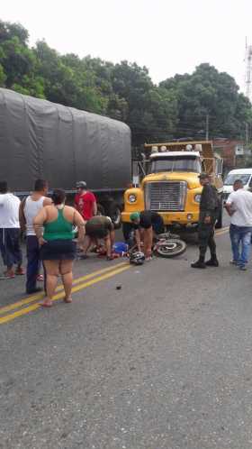 Accidente de tránsito en la salida de La Dorada