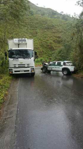 Accidente de tránsito en la vía que comunica a Neira con Barsovia