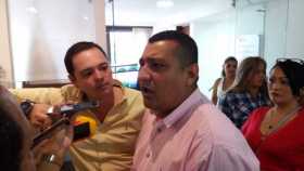 Reconciliación entre los concejales Carlos Mario Marín y Rafael Torregrosa