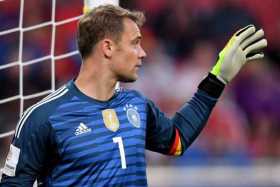 El portero alemán Manuel Neuer fue titular el pasado sábado y capitán de su selección en el amistoso contra Austria