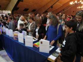 La Feria del Libro en el Colegio San Luis Gonzaga buscó destacar las creaciones literarias de sus estudiantes.