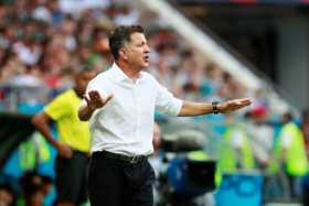 México lidera su grupo, pero el técnico santarrosano Juan Carlos Osorio pide mesura.