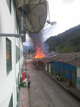 Incendio en Montebonito (Marulanda). 