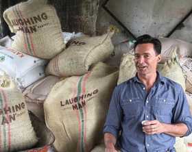 El actor Hugh Jackman presenta comercial en el que promociona café del Huila