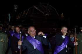 Cargar santos: devoción y tradición en Salamina (Caldas)