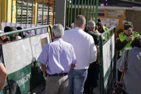 Puesto de votación en el colegio Mercedes Ábrego, en la Baja Suiza, Manizales. 