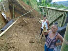 Construyen viviendas en zona de riesgo en la parte baja de San Isidro, Anserma