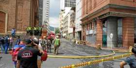 El edificio de la Fiscalía de Cali es de 15 pisos. Las autoridades evacuaron varias calles a la redonda como medida de prevenció