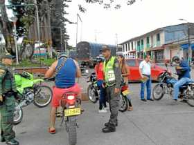 Controles a motociclistas