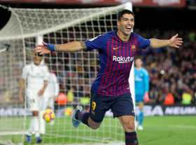 Luis Suárez marcó tres de los cinco goles del Barcelona.