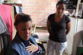 Las amigas Eleisy Moreno y Yuleini Churio, venezolanas, se han visto expuestas en Colombia a ofertas de trabajo que son es para 