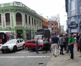 Accidente de tránsito se presentó esta mañana en el centro de Manizales 