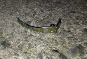 En el piso quedó la espoleta (generadora de la chispa) de la granada.