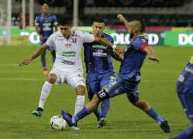 Frío y aburrido empate en Palogrande: Once Caldas empató 0-0 ante Alianza Petrolera