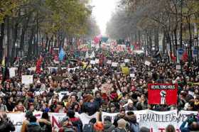 Las pensiones, la madre de las reformas de Macron, ante la prueba de la calle.