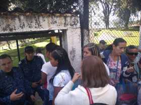 Foto | LA PATRIA La situación ayer en la entrada a La Blanca. 