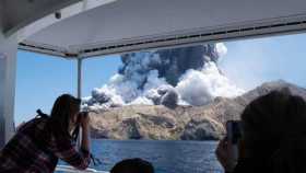 Erupción en la isla de Whakaari.