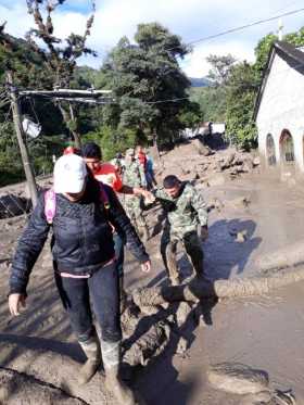 Seis fallecidos por desbordamiento de un río en Chaparral (Tolima)