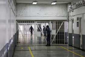 300 reclusos en cárceles del país piden pista en la JEP